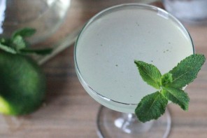 DRINK | this calls for a toast + lemongrass mint daiquiri